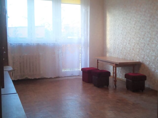 M4 Centrum Solca, Parter z balkonem